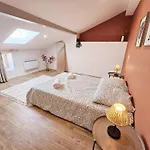 Prázdninový dům Au Son De L'eau Birac (Charente)