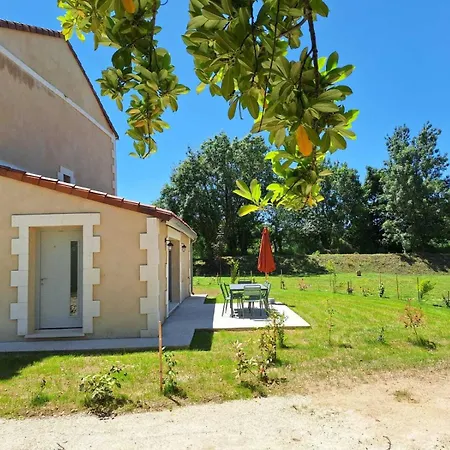 Lägenhet Au Son De L'eau Birac (Charente)