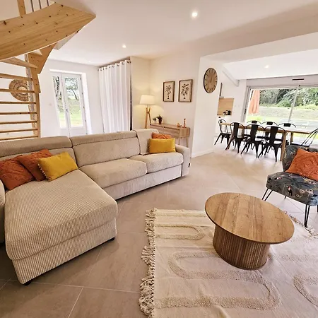 Au Son De L'eau Lägenhet *